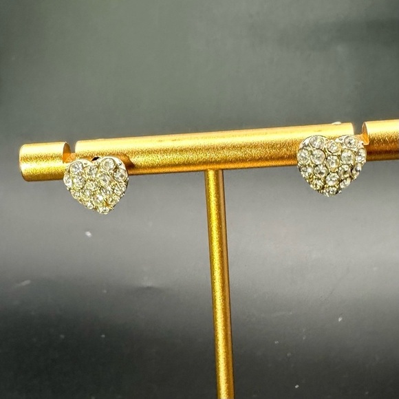 Gold Heart Pavé Earrings with Sparkling Stones - Picture 6 of 11